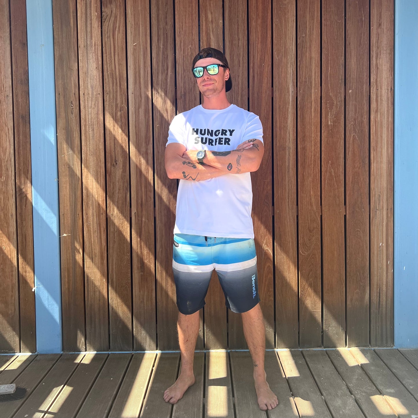T-shirt HUNGRY SURFER